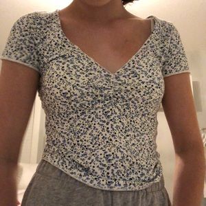 Brandy Melville Gina Top